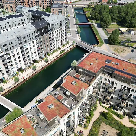 Modern Penthouse With Rooftop In Enghave Brygge